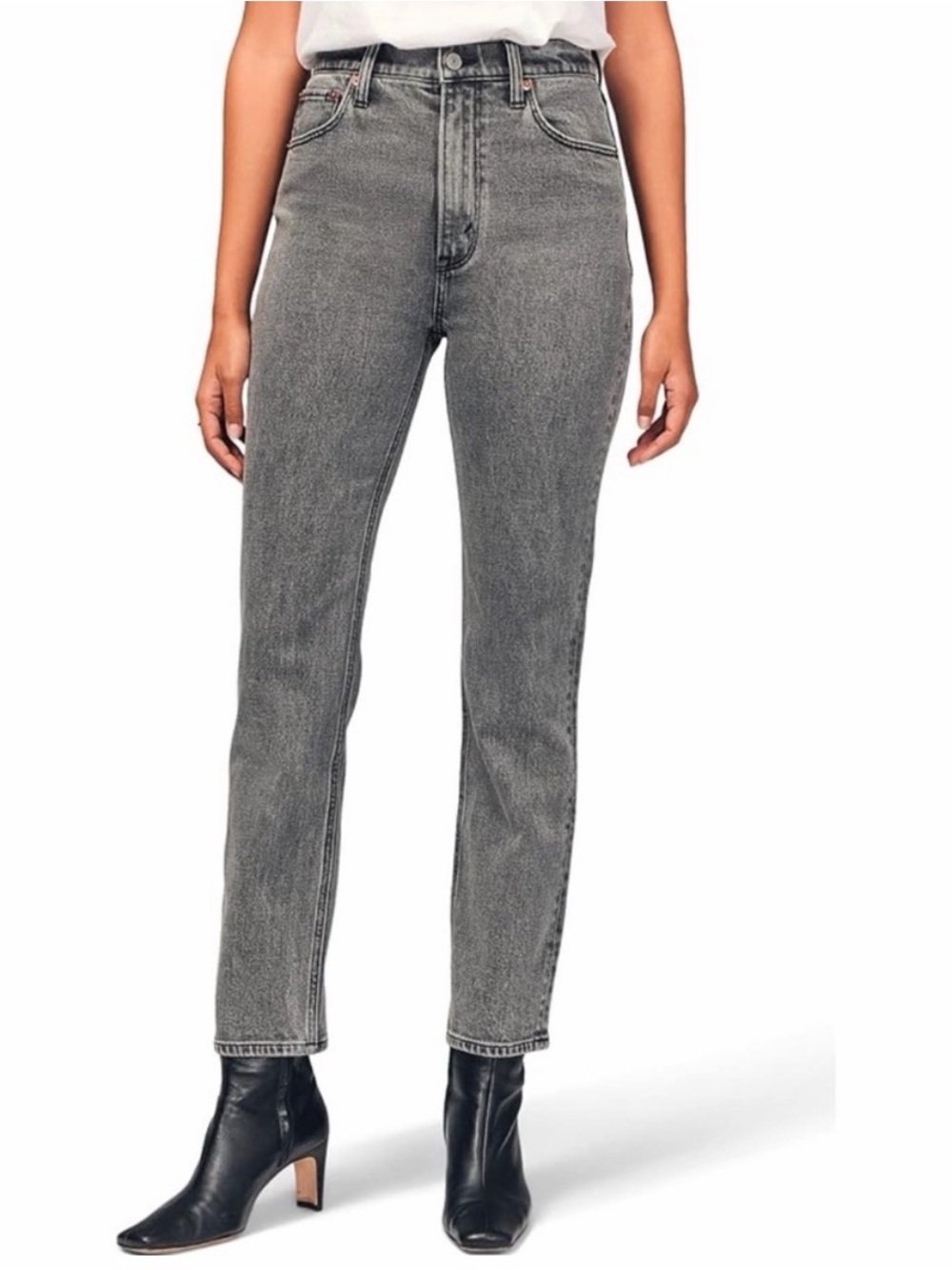 Abercrombie & Fitch The Ankle Straight Ultra High-Rise in Gray Wash Jeans Size 0